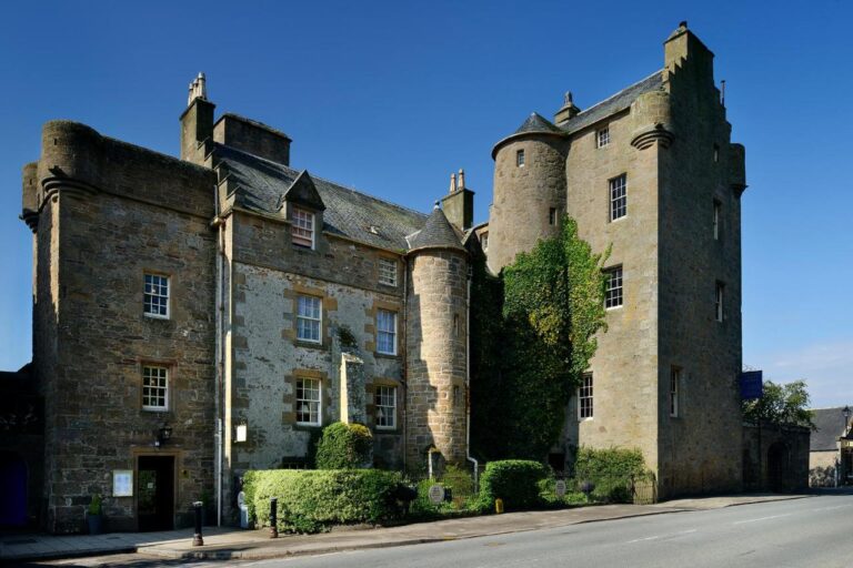 Dornoch Castle
