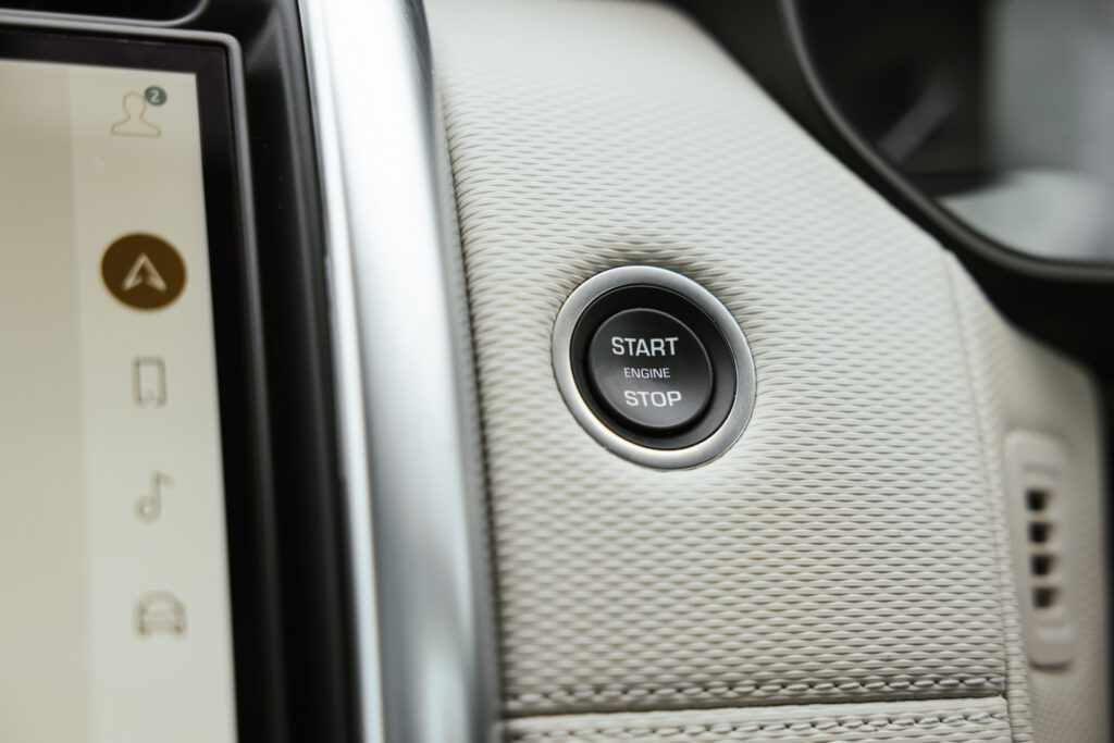 Land Rover Discovery interior ignition