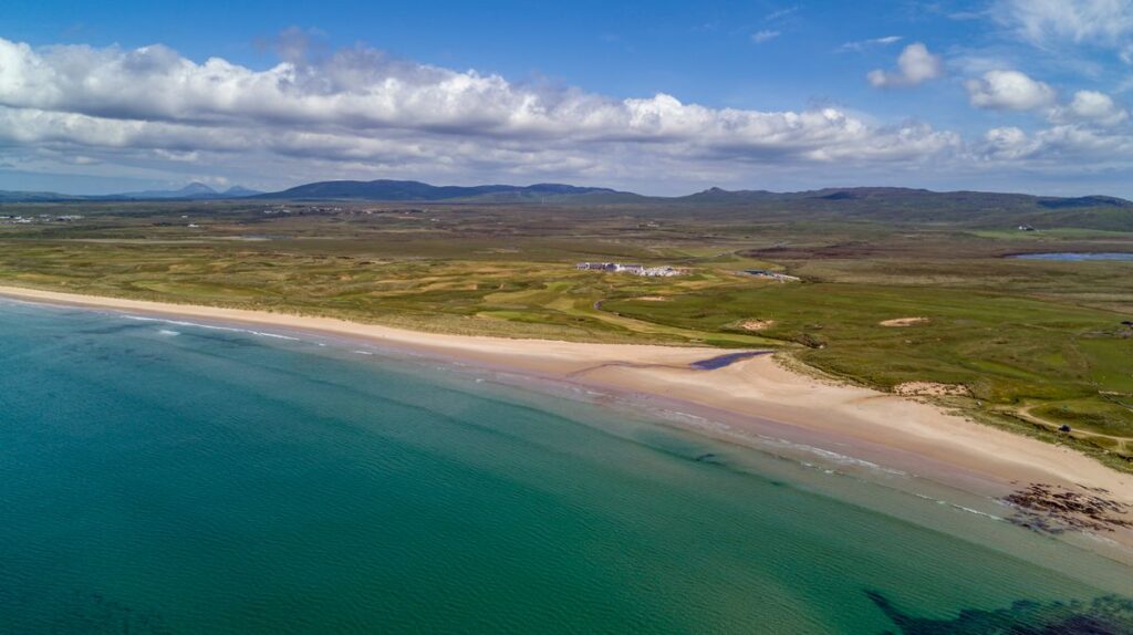 The big strand Islay - VisitScotland / John Duncan