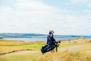 Golf in Lahinch - Andrew Dovan