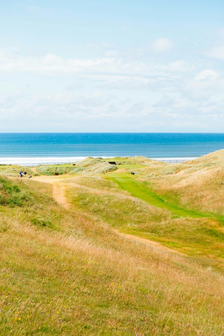 Golf in Lahinch - Andrew Dovan