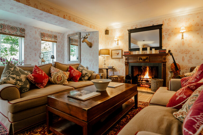 Pheasant Hotel Lounge