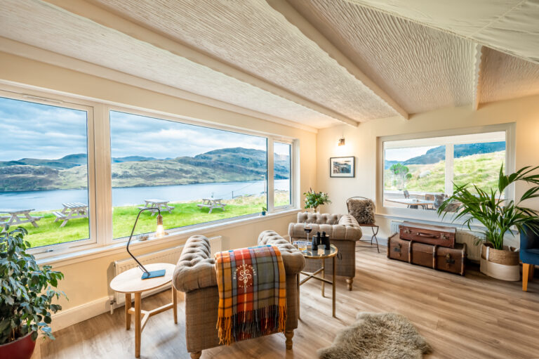 Scotland-Newton Lodge-loch view