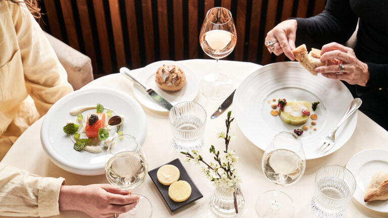 Le Manoir aux Quat’Saisons dining