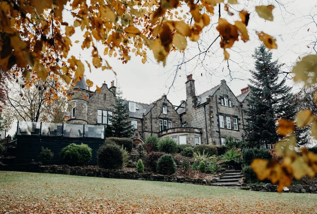 Dowans Hotel Exterior