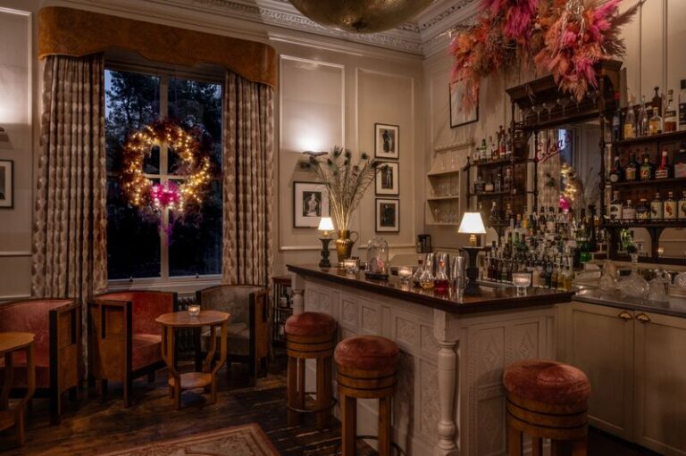 Fife Arms Bar