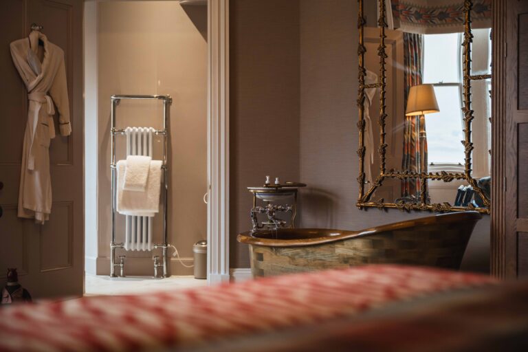 The Torridon - Grand Master Room